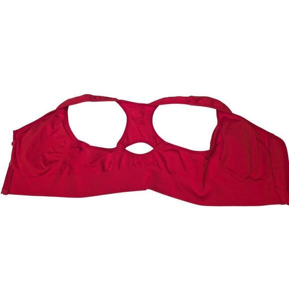 Red Danskin Sports Bra.Front Hook/Zip Removable pads - Picture 5 of 7
